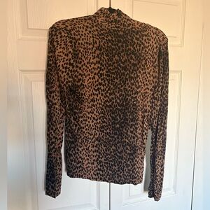Leopard Print Long Sleeve Top